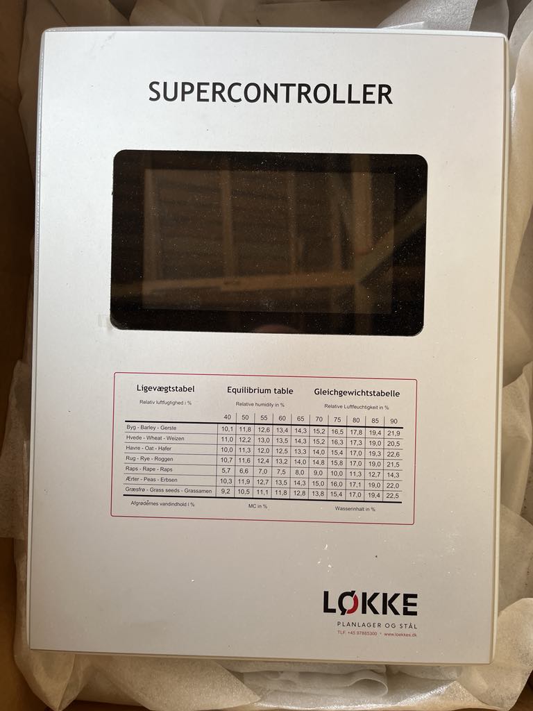 Løkkes Supercontroller i torkanläggning hos Kjell Ove Hovde. Vikersund, 2025