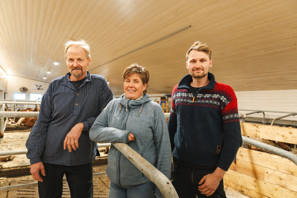 Per-Jarle Kvebu, Wenche Bjørli Kvebu och Jostein Kvebu. Sør-Fron, 2025