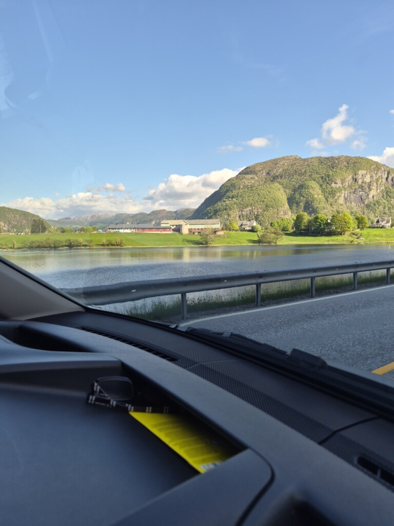 Får, fårstall, Voss, Hardanger, Røldal, Suldal, Hjelmeland, Jæren, Rennesøy. 2026